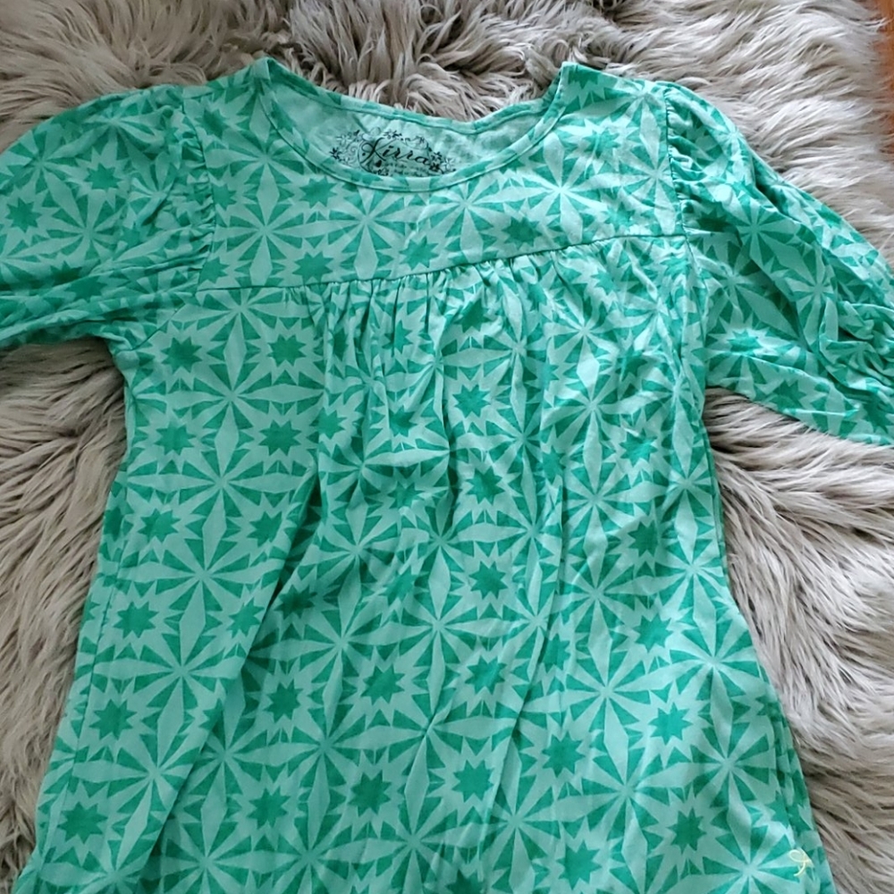 Women shirt